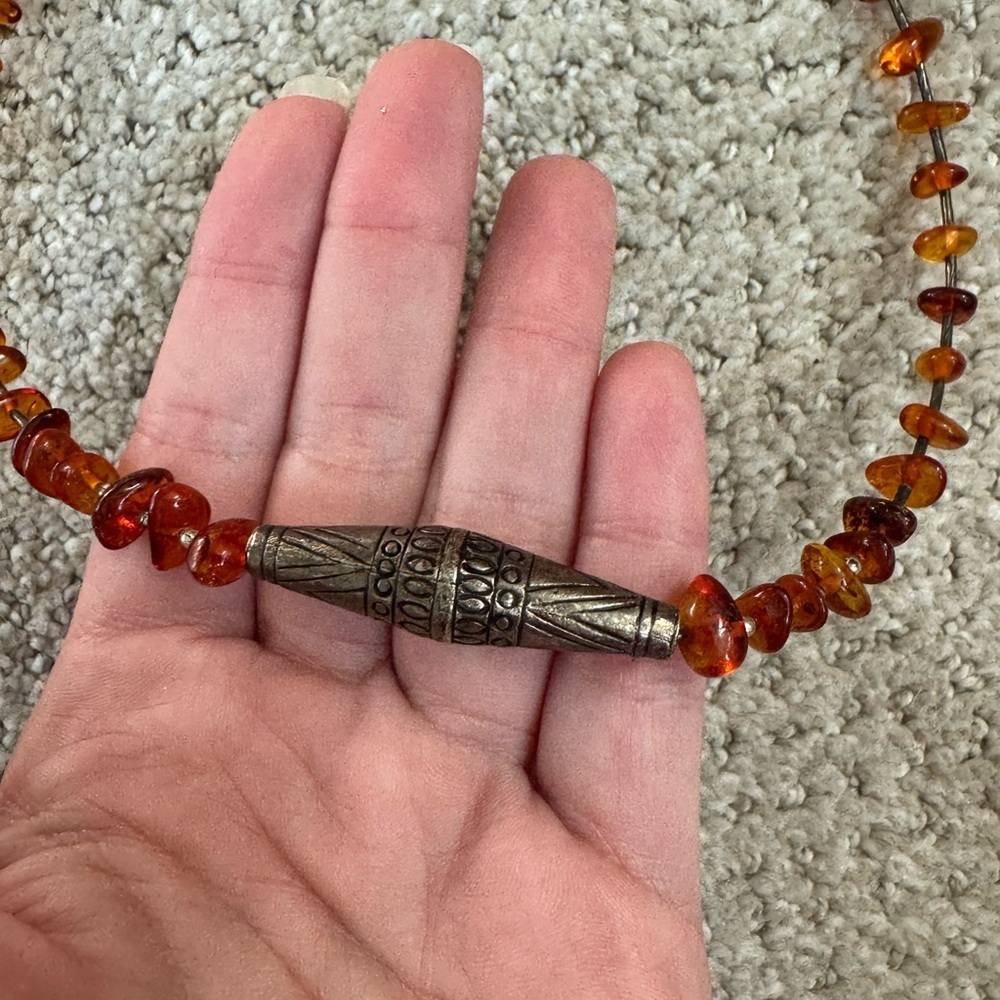 Vintage Baltic Amber Barrel Bead Southwestern Necklace - Picture 3 of 16